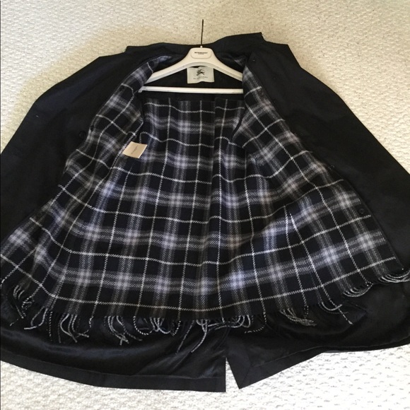 Authentic Burberry Irene Trench Coat 10R - Picture 9 of 15